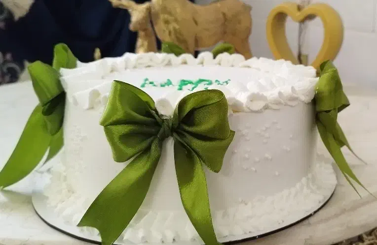 کیک خانگی|خوردنی و آشامیدنی|قم, شاه ابراهیم|دیوار