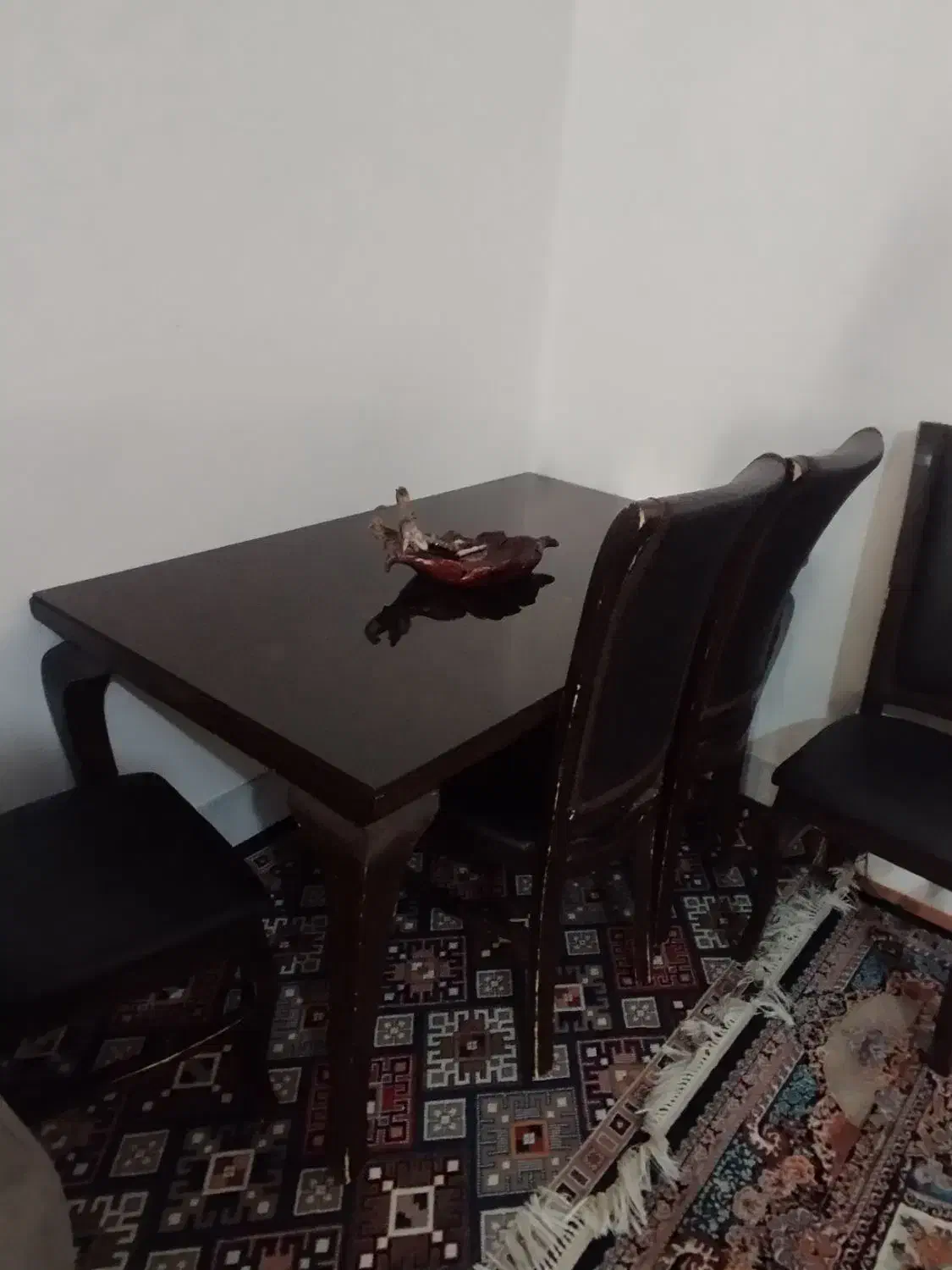 میز نهارخوری|میز و صندلی غذاخوری|بیرجند, |دیوار