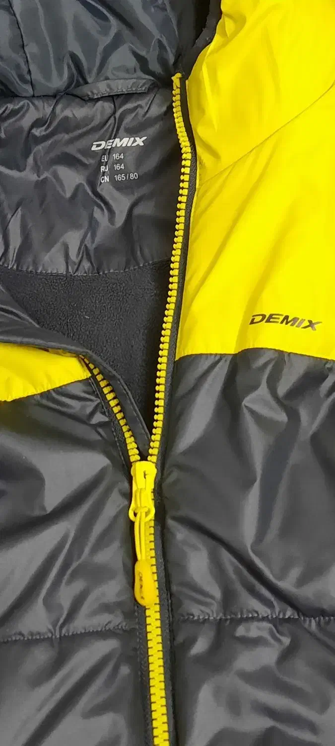 کاپشن و بوت خارجی(دخترانه و پسرانه)|کفش و لباس بچه|مشهد, هنرور|دیوار