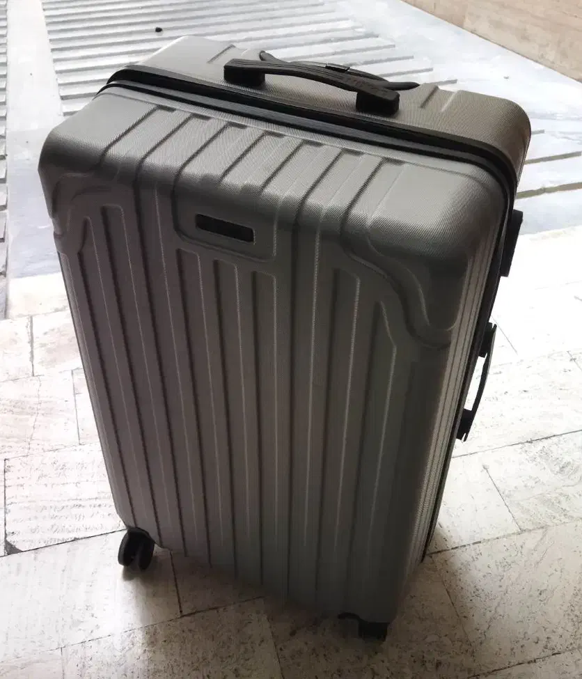 چمدان مسافرتی سایز بزرگ|کیف، کفش، کمربند|کرج, فاز ۳ گوهردشت|دیوار