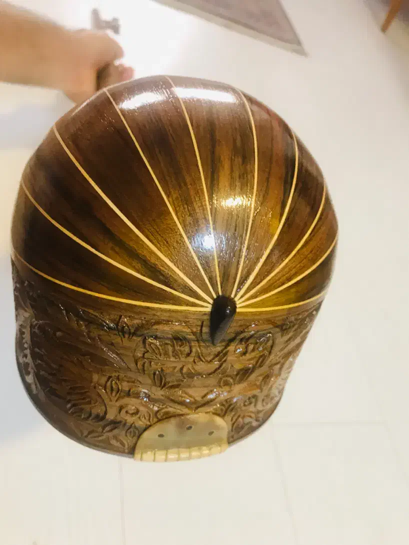 ستار کلکسیونی و کادویی|سازهای سنتی|شیراز, فرهنگ شهر|دیوار