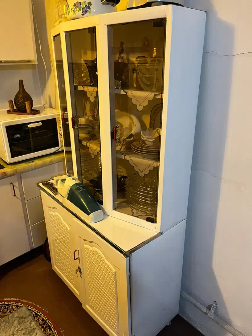 چند عدد وسایل خانه|بوفه، ویترین، کنسول|آذرشهر, |دیوار