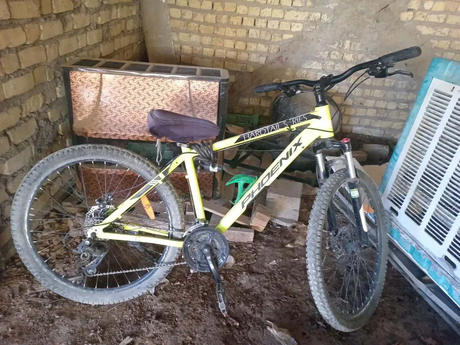 دوچرخه|دوچرخه، اسکیت، اسکوتر|سپیدان, |دیوار