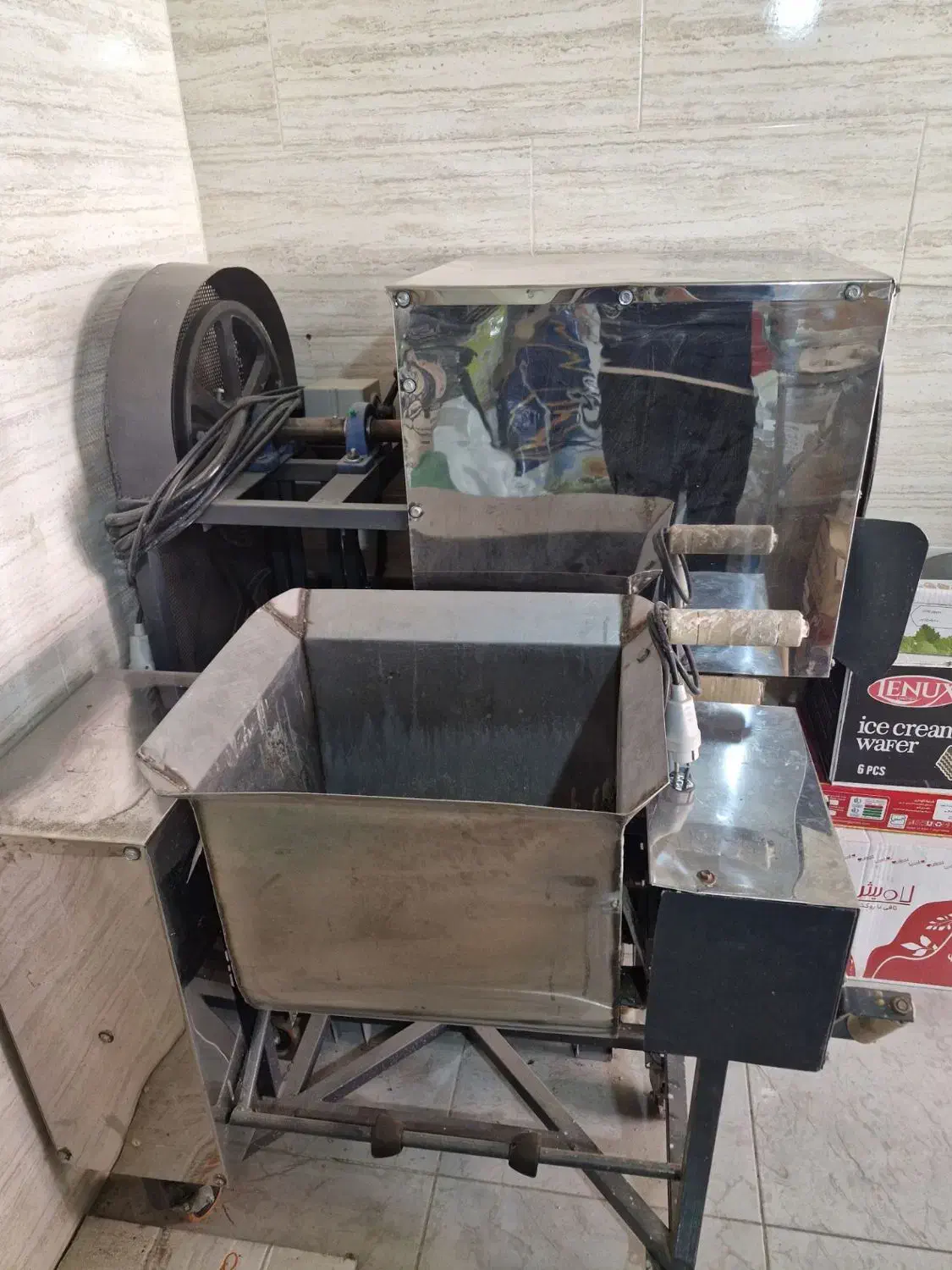 دستگاه تخمه پزی ۱۰ کیلویی و شور کن|ماشین‌آلات صنعتی|کرمانشاه, |دیوار