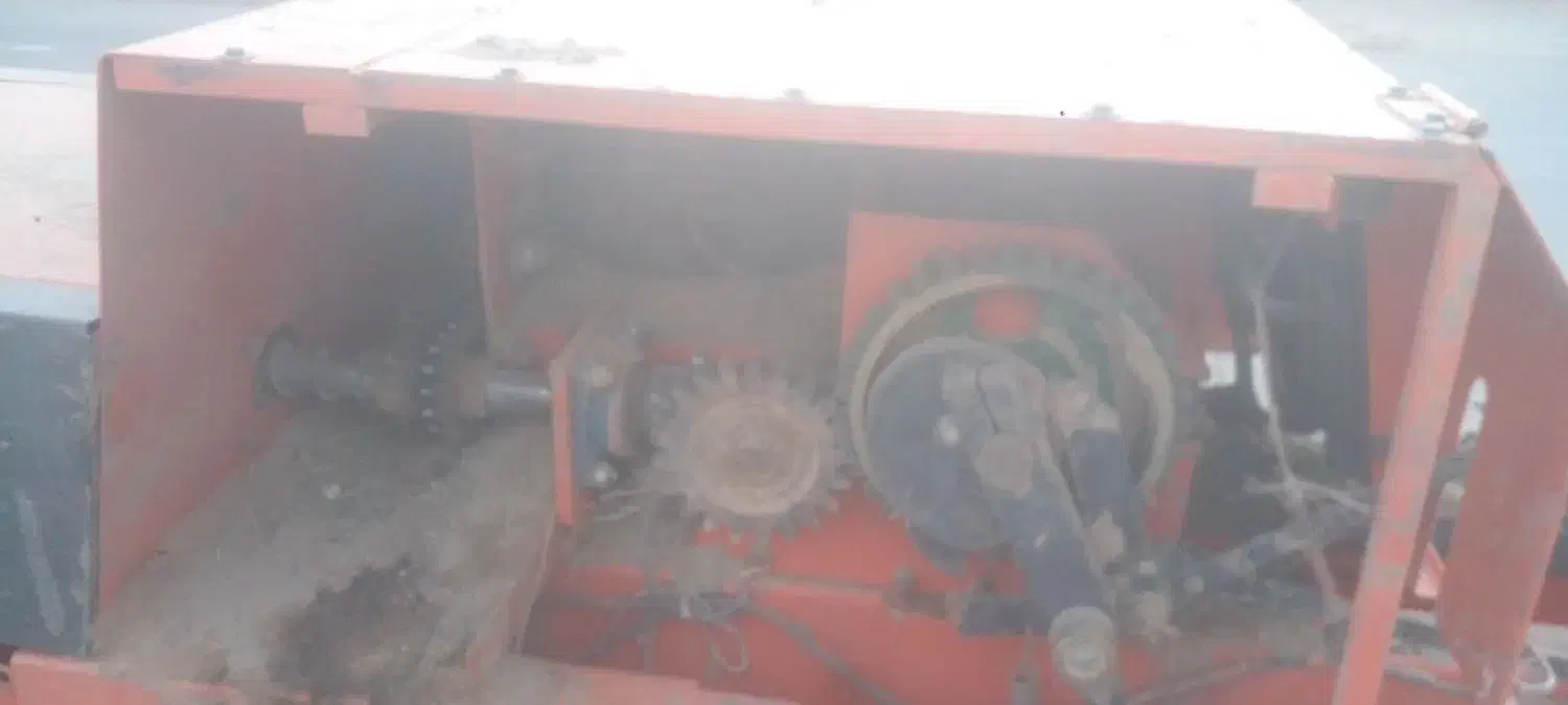 دستگاه بیلر یا پرس  رامش صنعت اراک مدل ۴۰۱|ماشین‌آلات صنعتی|جعفرآباد, |دیوار