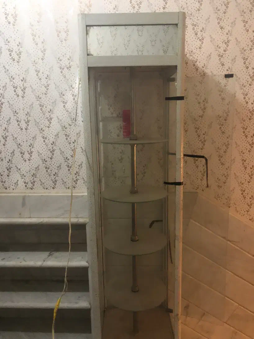 ویترین چرخشی|بوفه، ویترین، کنسول|قم, هنرستان|دیوار