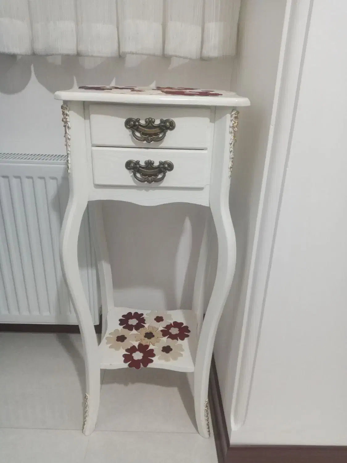 میز تلفن|میز تلفن|ساوه, |دیوار