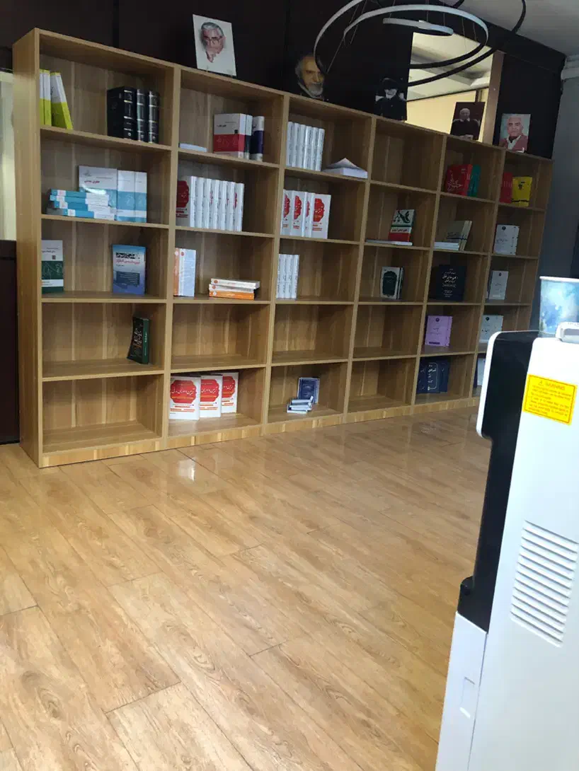 ۱۰۵ متر با حیاط اختصاصی جمالزاده|اجارهٔ دفتر کار، اتاق اداری، مطب|تهران, جمالزاده|دیوار