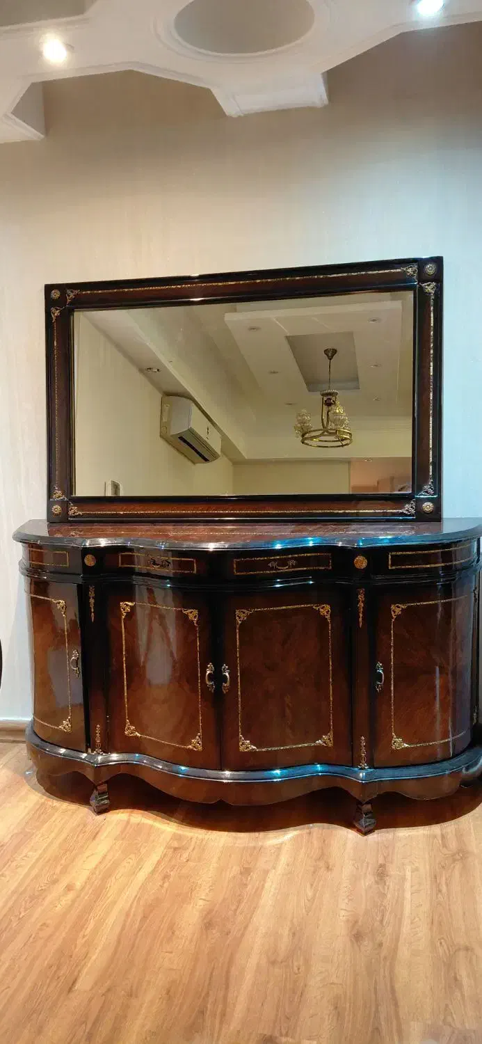 آینه و کنسول|بوفه، ویترین، کنسول|گرگان, |دیوار