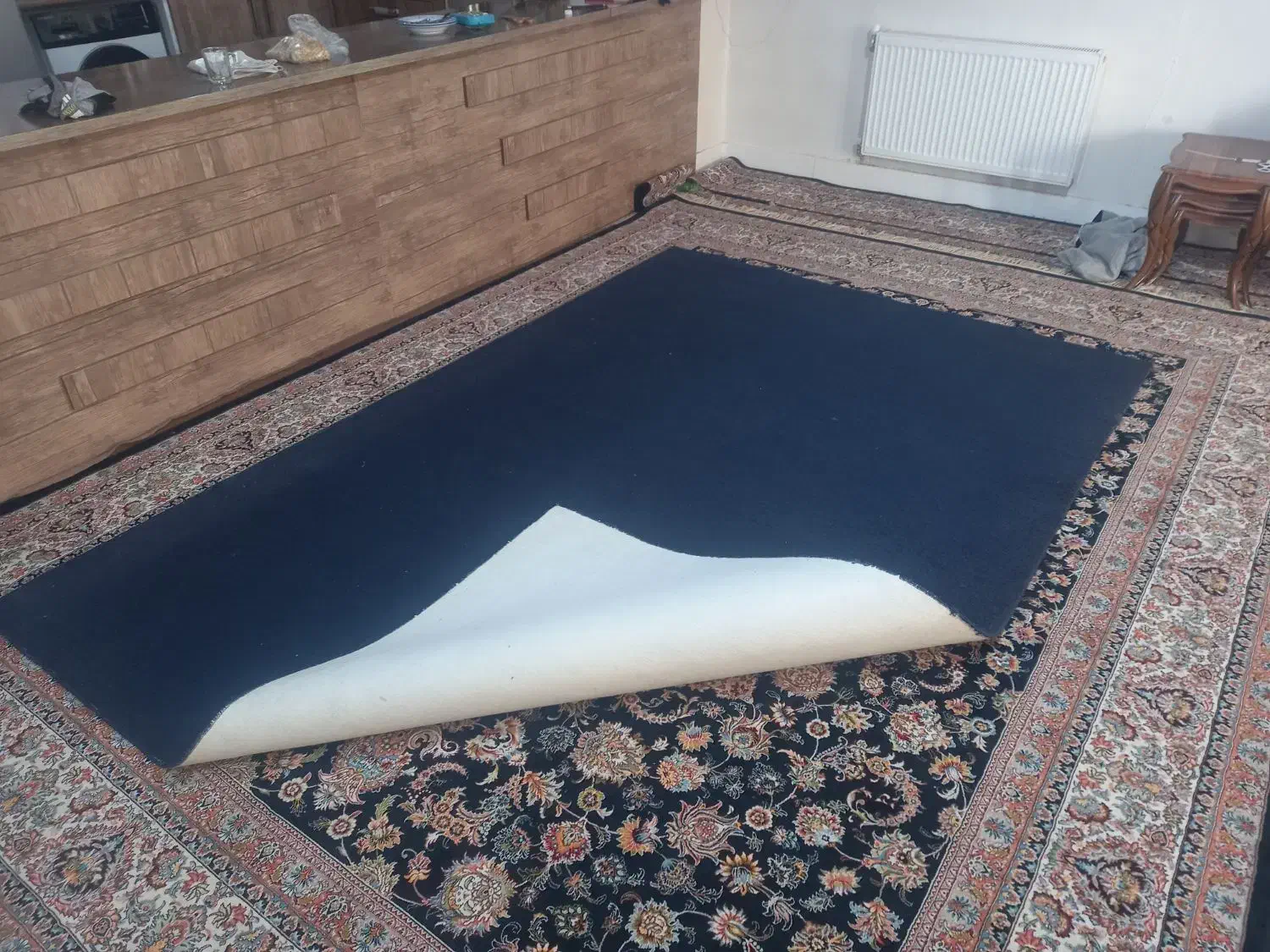 پلازموکت|موکت|شاهین‌شهر, شهرک گلدیس|دیوار