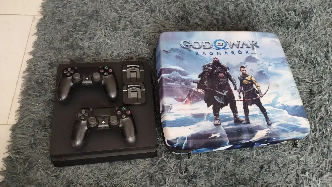 ps4 slim|کنسول، بازی ویدئویی و آنلاین|اسلام‌شهر, مسکن مهر اسلاشهر (شهرک امام خمینی)|دیوار