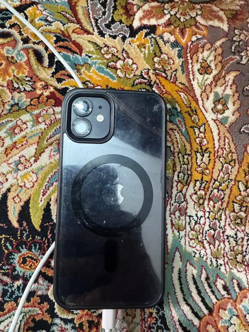 iphone 12 normal|موبایل|قم, آزادگان|دیوار