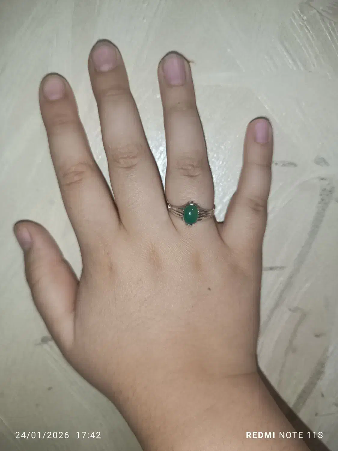 انگشتر  نقره ی کهنه عقیق سبز ۹۵۰ عیار|جواهرات|تهران, باشگاه نفت|دیوار