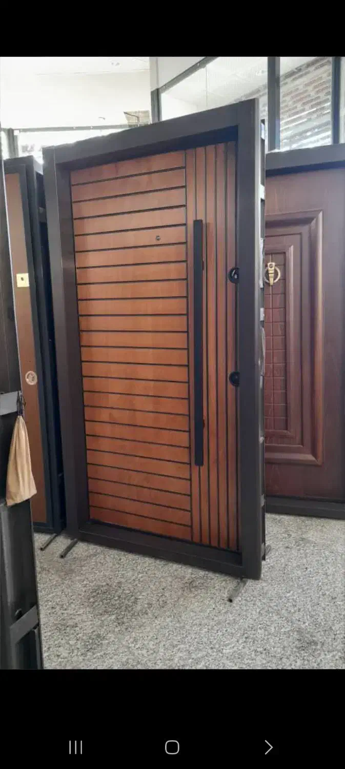 فروشگاه درب وپنجره|مصالح و تجهیزات ساختمان|سیاهکل, |دیوار