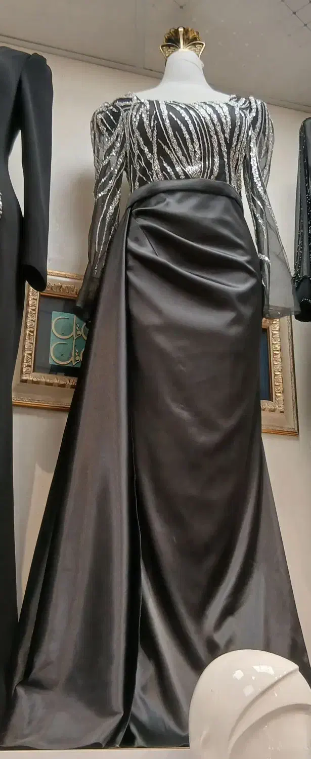لباس مجلسی کار شده تن خور شیک سایز ۴۲|لباس|ری, فیروزآباد|دیوار