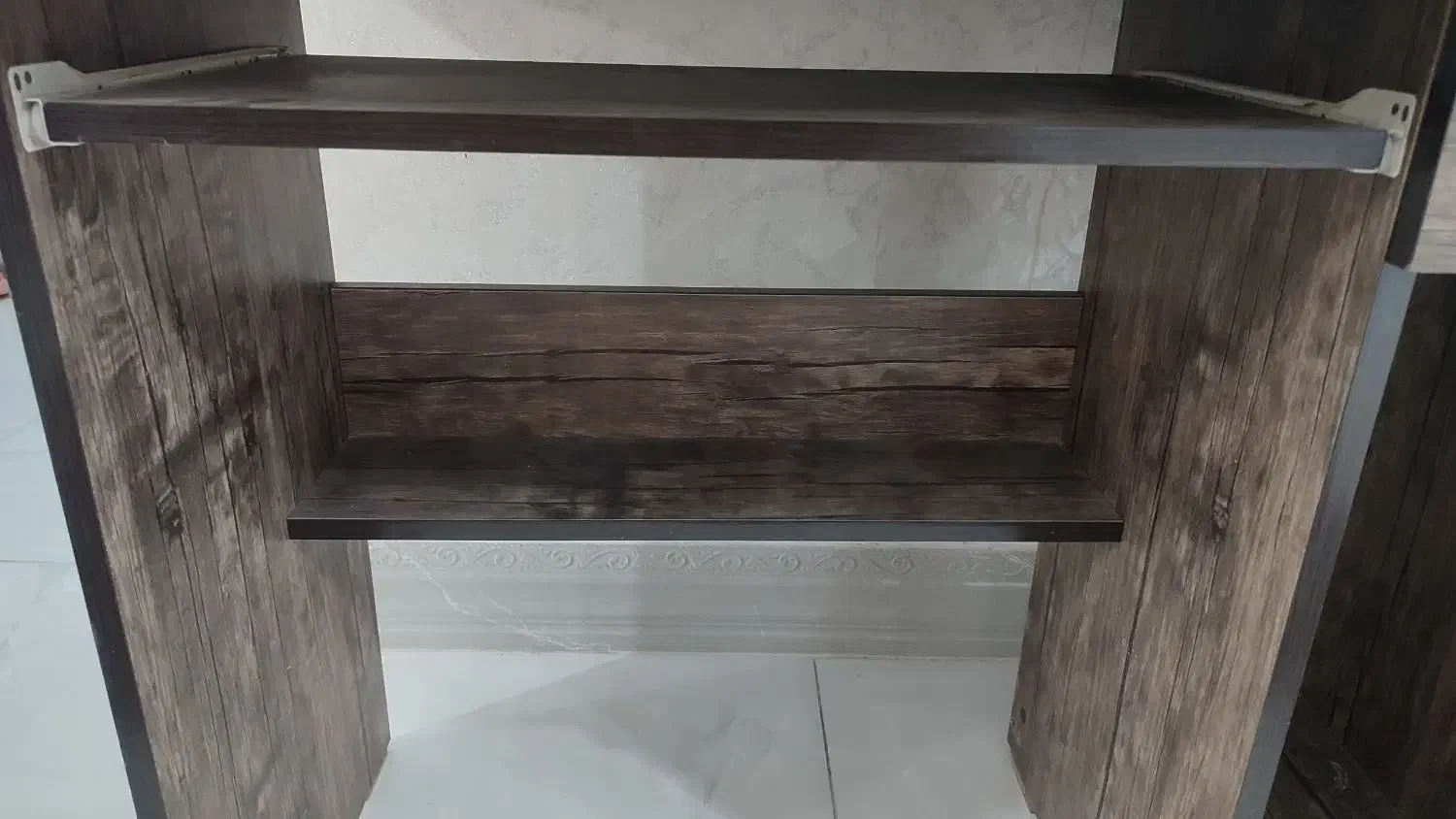 میز کامپیوتر|میز تحریر و کامپیوتر|شیراز, کوشک میدان|دیوار