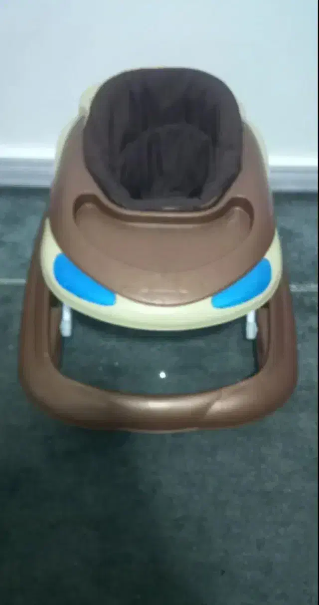 کمک مادر|تخت و صندلی بچه|میاندوآب, |دیوار