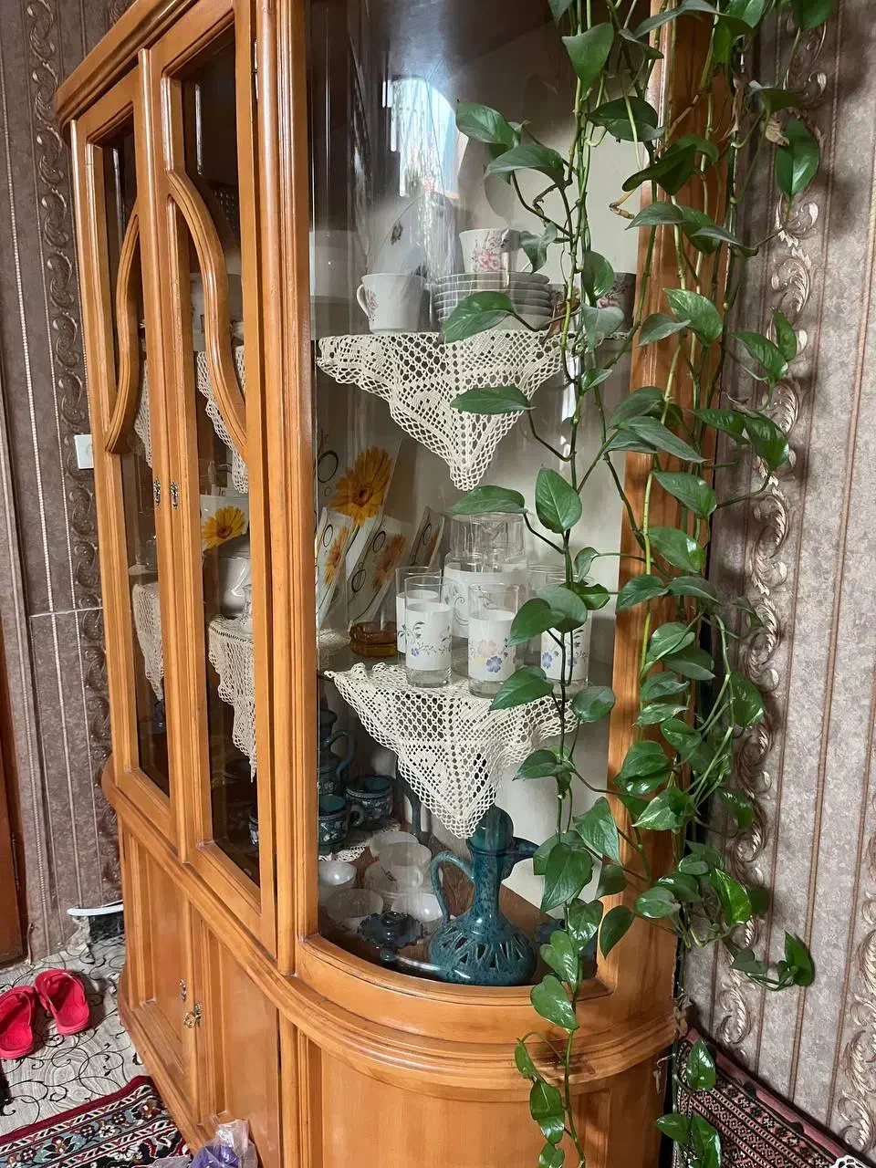 گنجه چوبی|بوفه، ویترین، کنسول|طرقبه, |دیوار