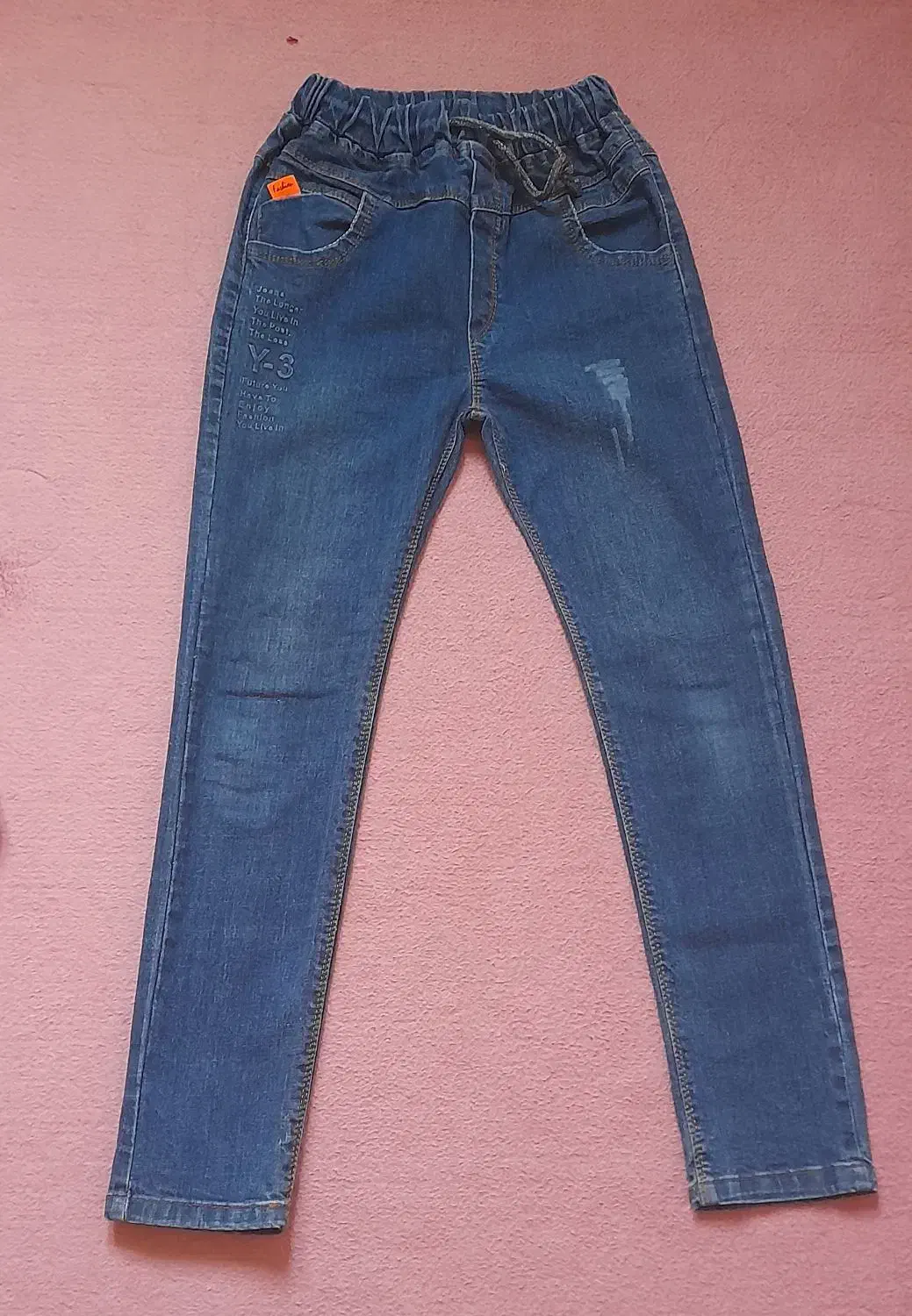 لباس پسرانه|لباس|صفادشت, |دیوار