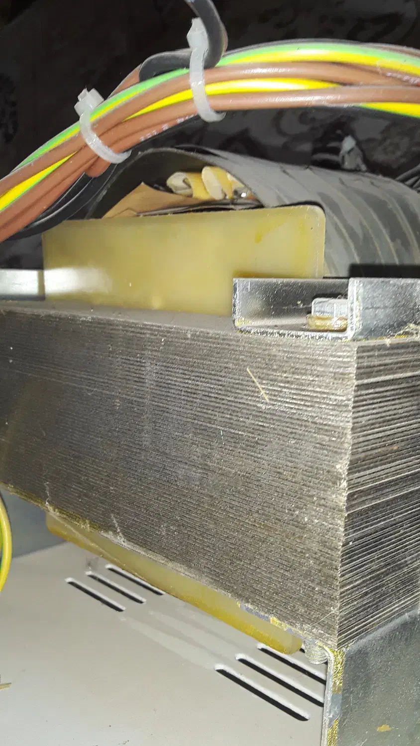 ترانس فاراتل مدلstb25r|ابزارآلات|گلپایگان, |دیوار