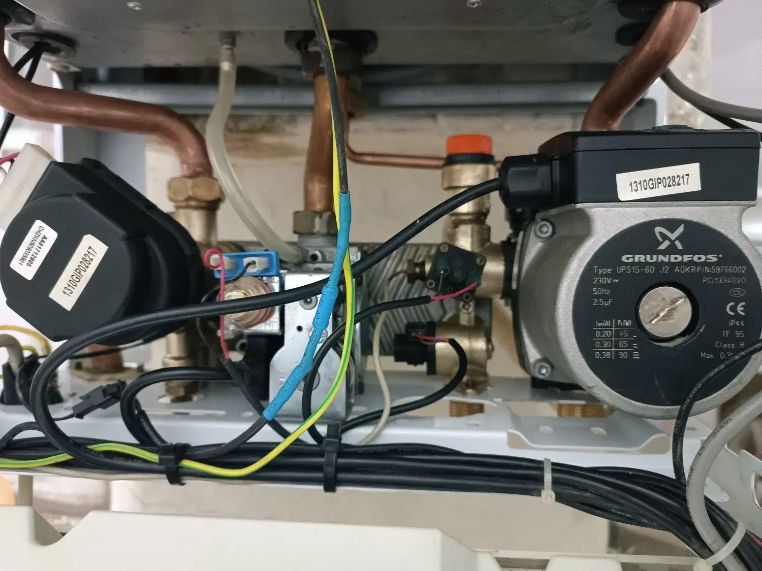 پکیج گلدیران|آبگرمکن، پکیج، شوفاژ|میاندوآب, |دیوار