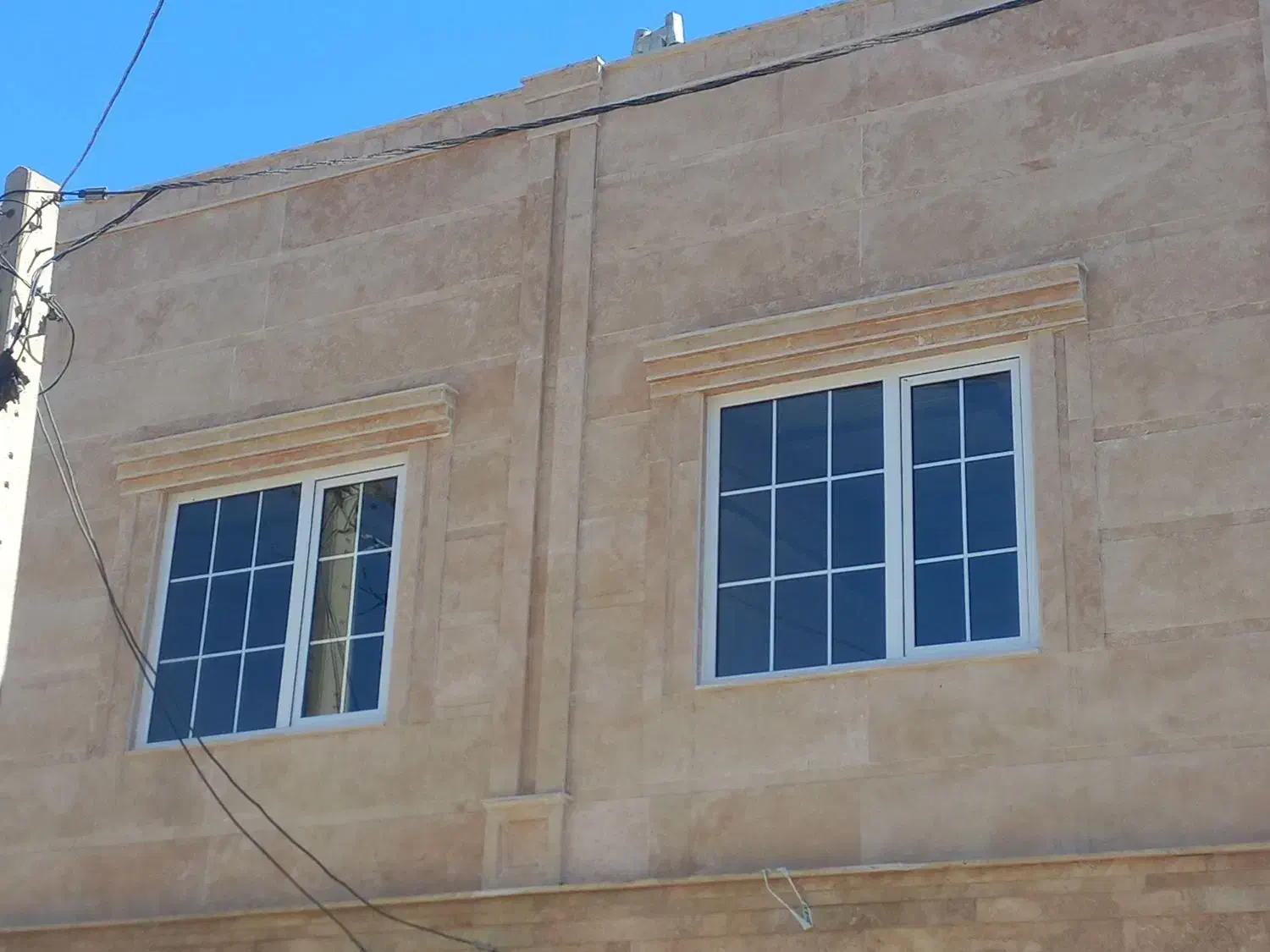 تولید انواع درب و پنجره upvc توری ثابت وپلیسه|خدمات پیشه و مهارت|اراک, |دیوار