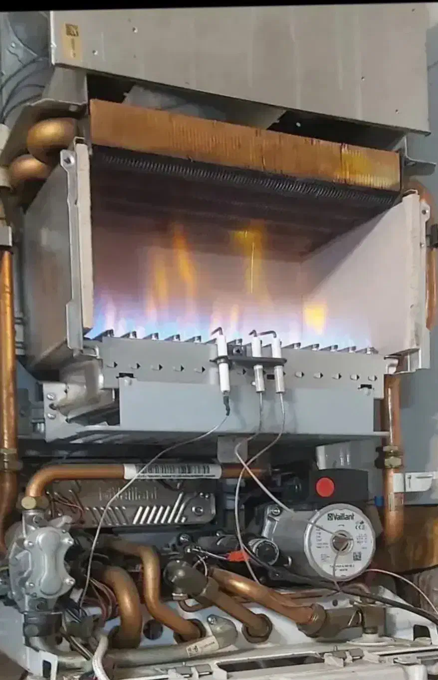 تعمیر ابگرمکن دیواری زمینی نصب شیرالات درجای شیراز|آبگرمکن، پکیج، شوفاژ|شیراز, سینما سعدی|دیوار