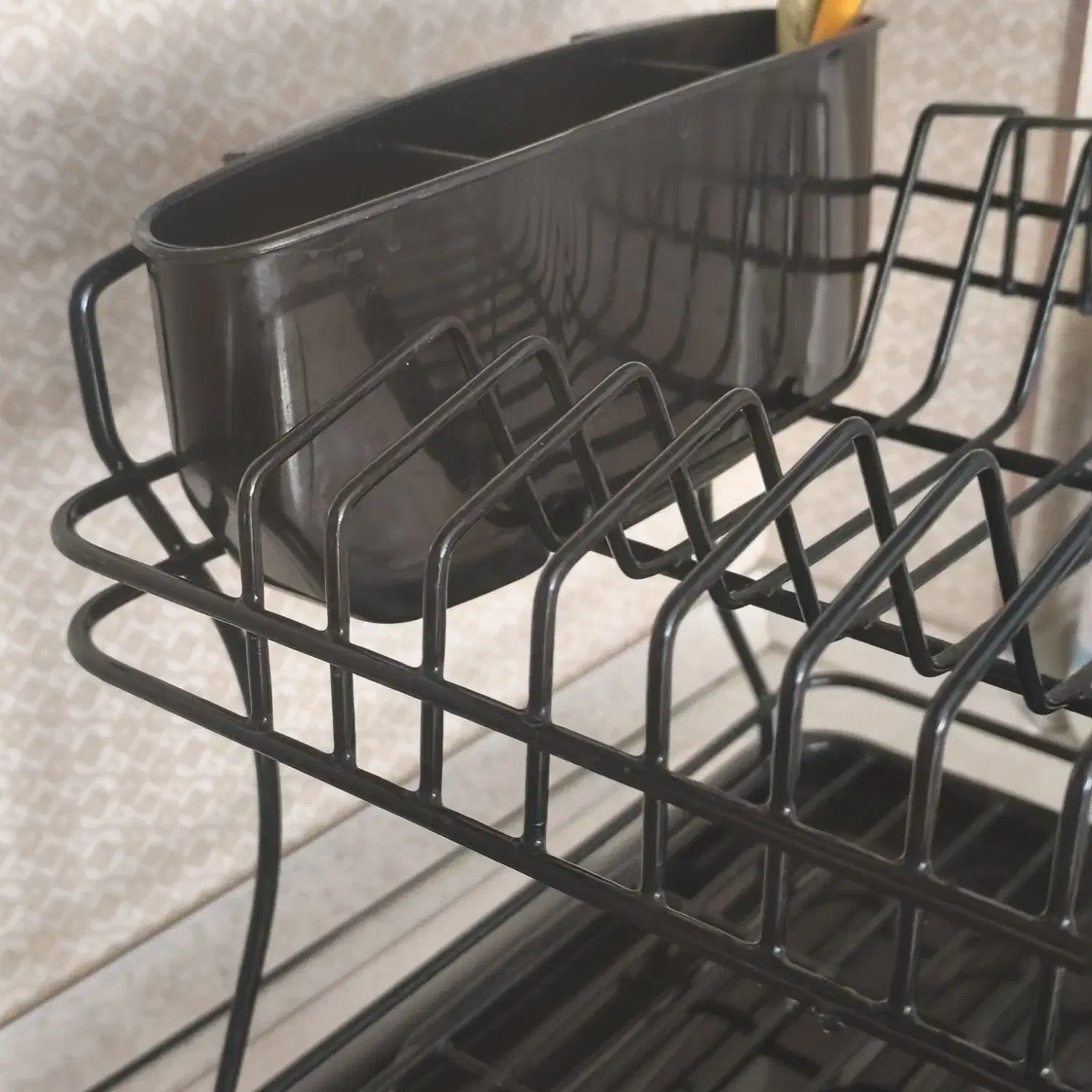 جا ظرفی رومیزی|آب‌چکان و نظم‌دهنده ظروف|گلبهار, شهر جدید گلبهار|دیوار