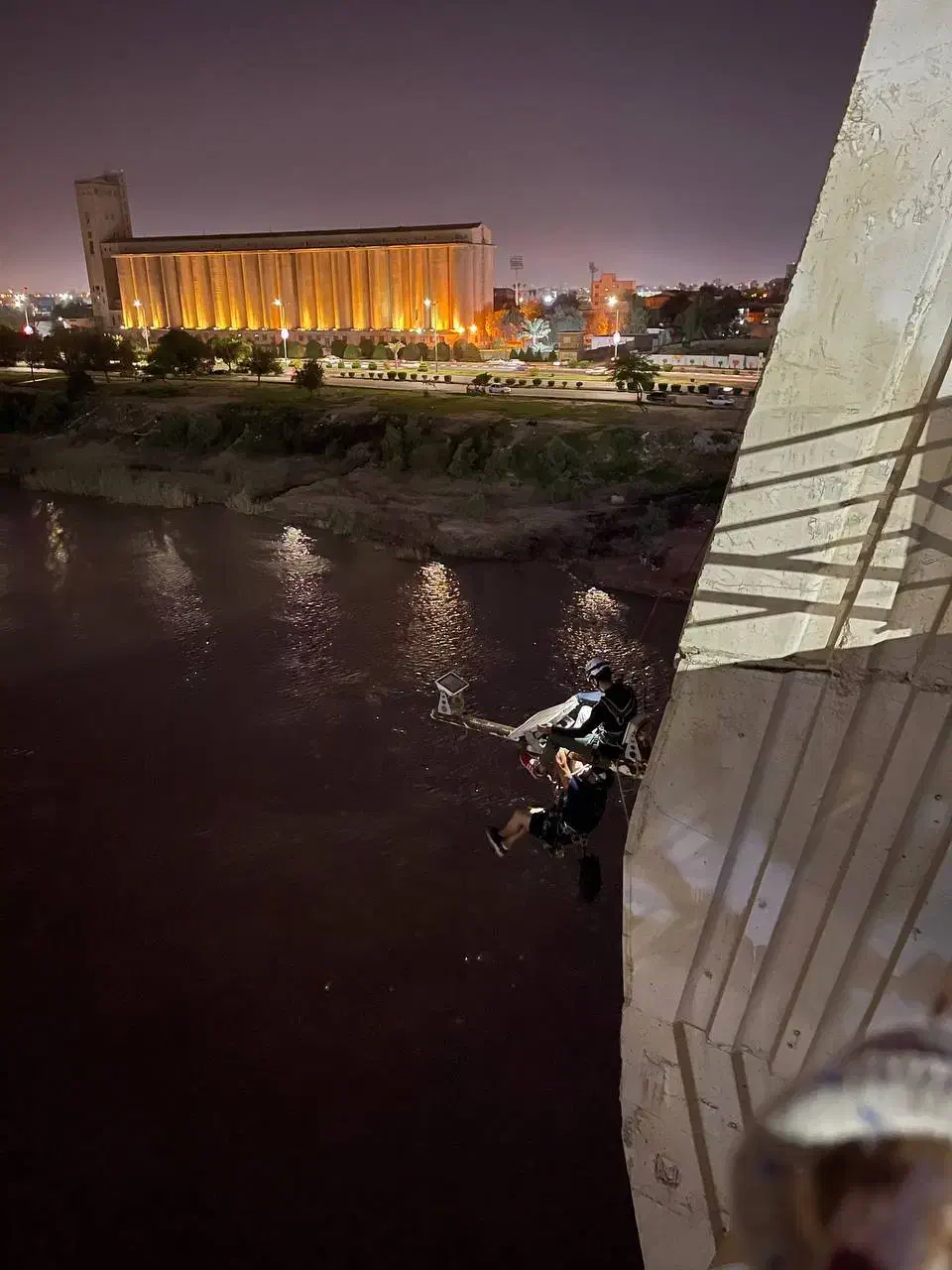 کار در ارتفاع بدون نیاز به داربست|خدمات پیشه و مهارت|اهواز, زیتون کارمندی|دیوار