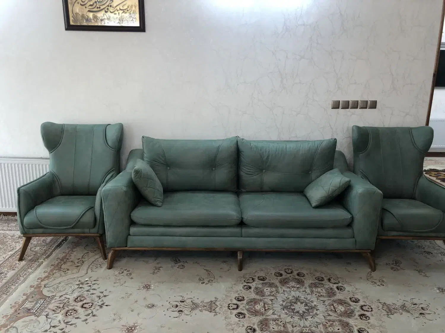 مبل راحتی همراه با۲کاناپه ی تختخوابشو|مبلمان خانگی و میز عسلی|قم, بلوار امین و ساحلی|دیوار