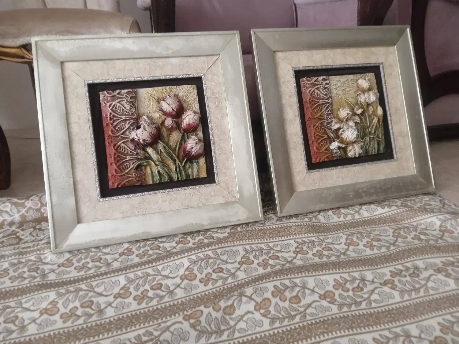 فروش فوری دو عدد تابلوی نقش و نگار برجسته طرح گچی|تابلو، نقاشی، عکس|لاهیجان, کوی خزر|دیوار