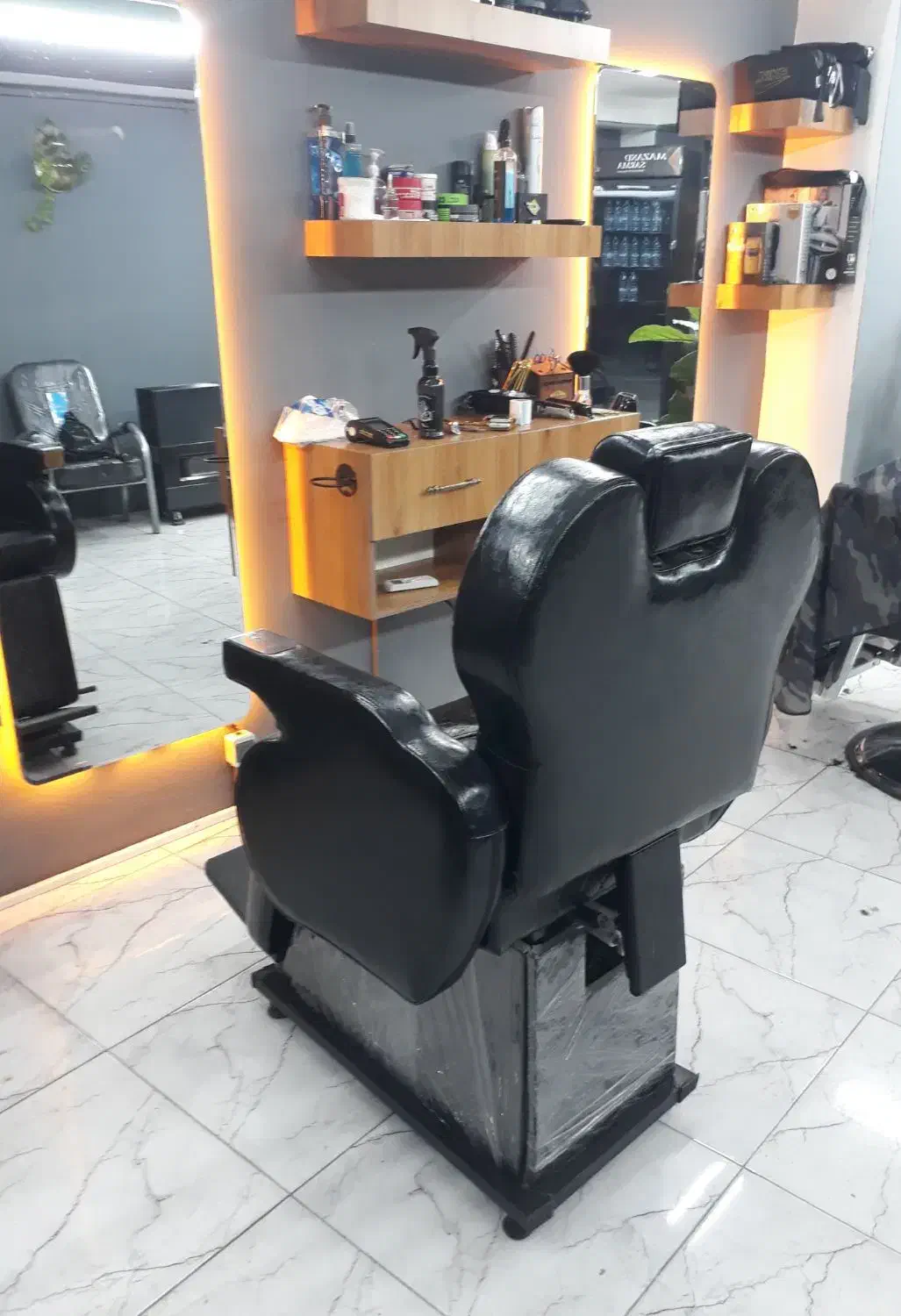 فروش صندلی آرایشگاه|آرایشگاه و سالن‌های زیبایی|محمودآباد, |دیوار