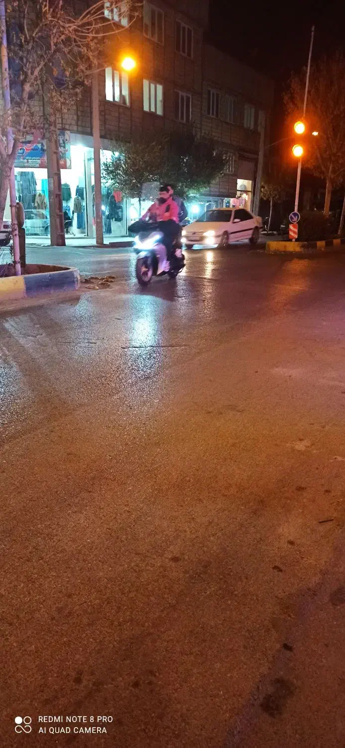 اجاره مغازه دارای تجاری 15متر|اجارهٔ مغازه و غرفه|قم, علی آباد|دیوار