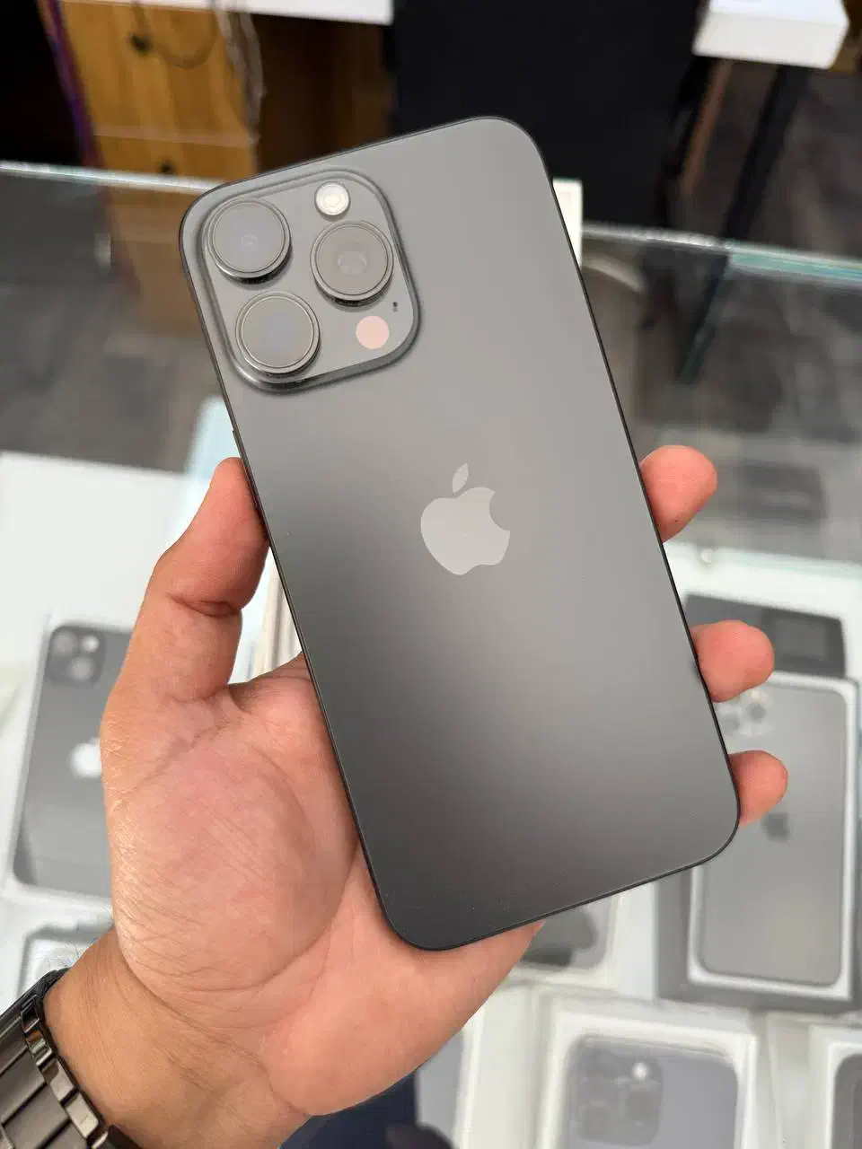 آیفون 15 پرومکس باتری 98 فروش و معاوضه|موبایل|یزد, |دیوار