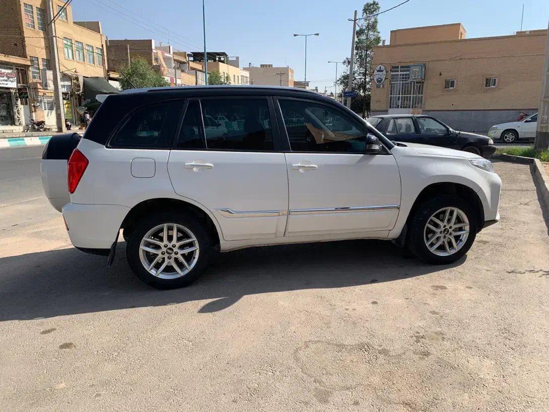 نیوفیسX33اسپرت گیربکس At|خودرو سواری و وانت|یزد, |دیوار