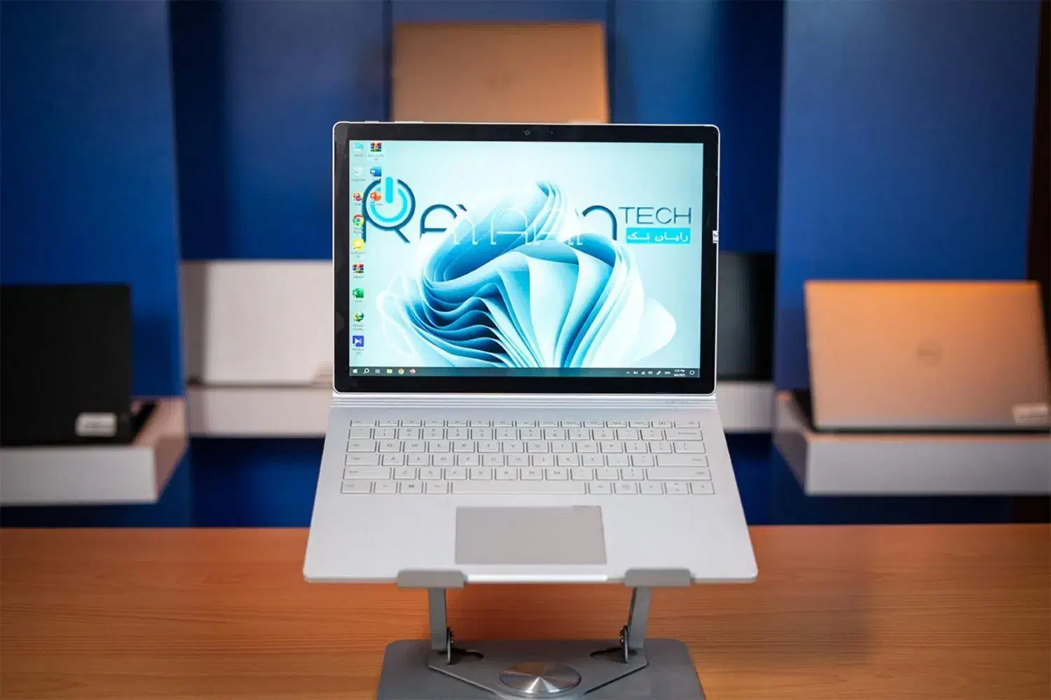 لپ تاپ تبلت سرفیس بوک SURFACE BOOK 2 کیفیت 4k|رایانه همراه|یزد, |دیوار
