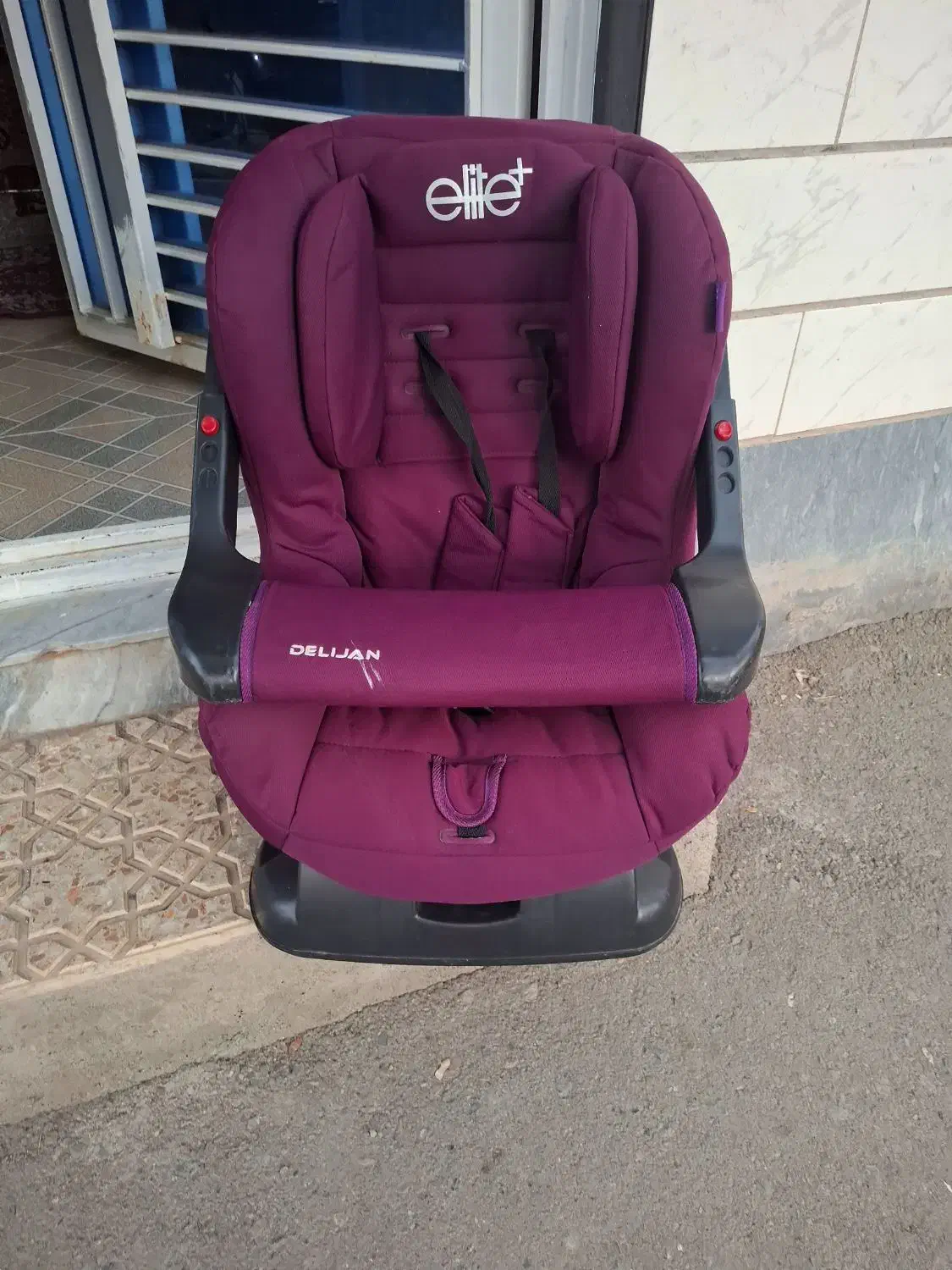 صندلی ماشین کودک و روئرک|کالسکه و لوازم جانبی|مرند, |دیوار