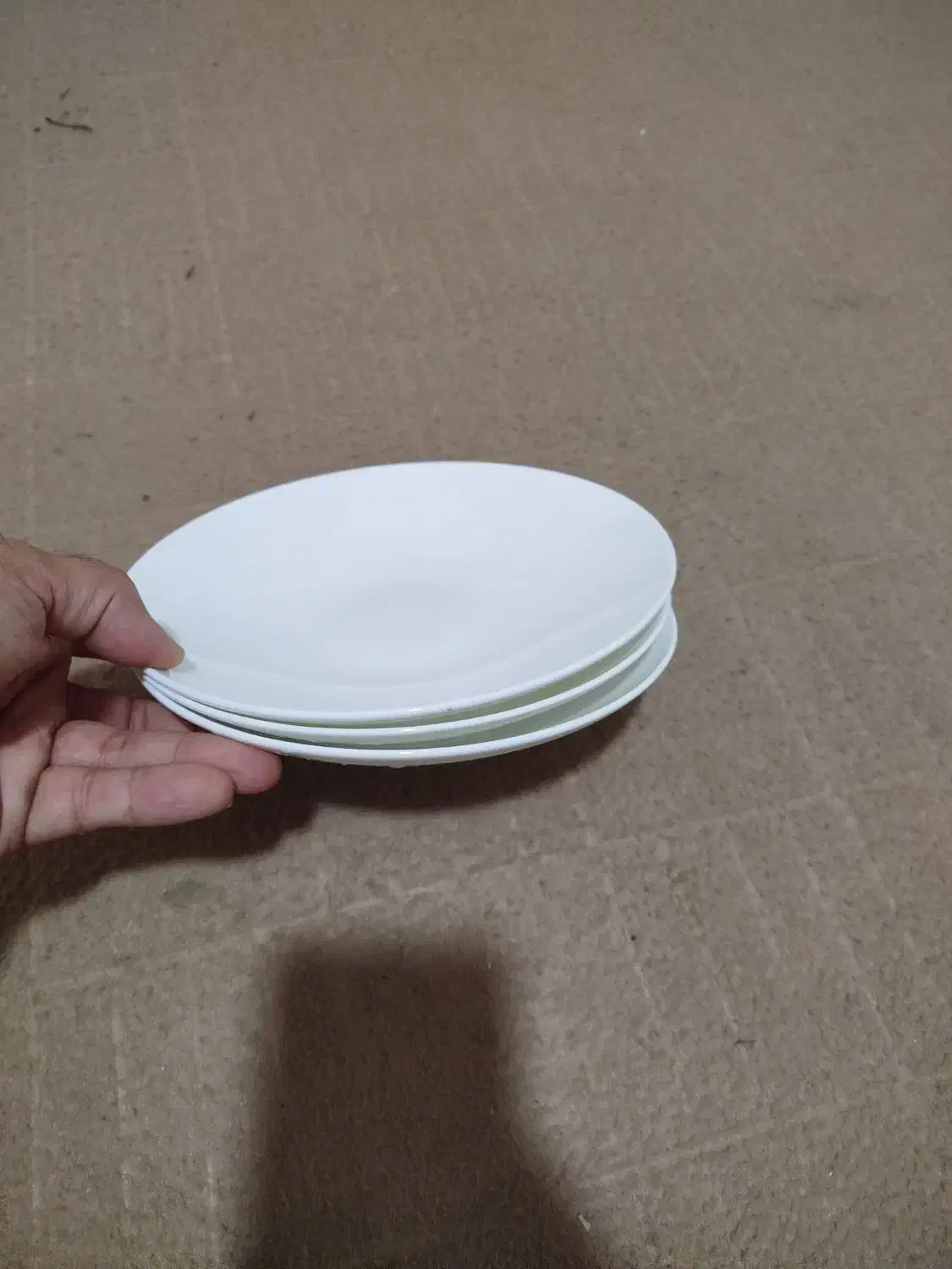 چینی سفید خورشت خوری|ظروف سرو و پذیرایی|قرچک, پویینک|دیوار