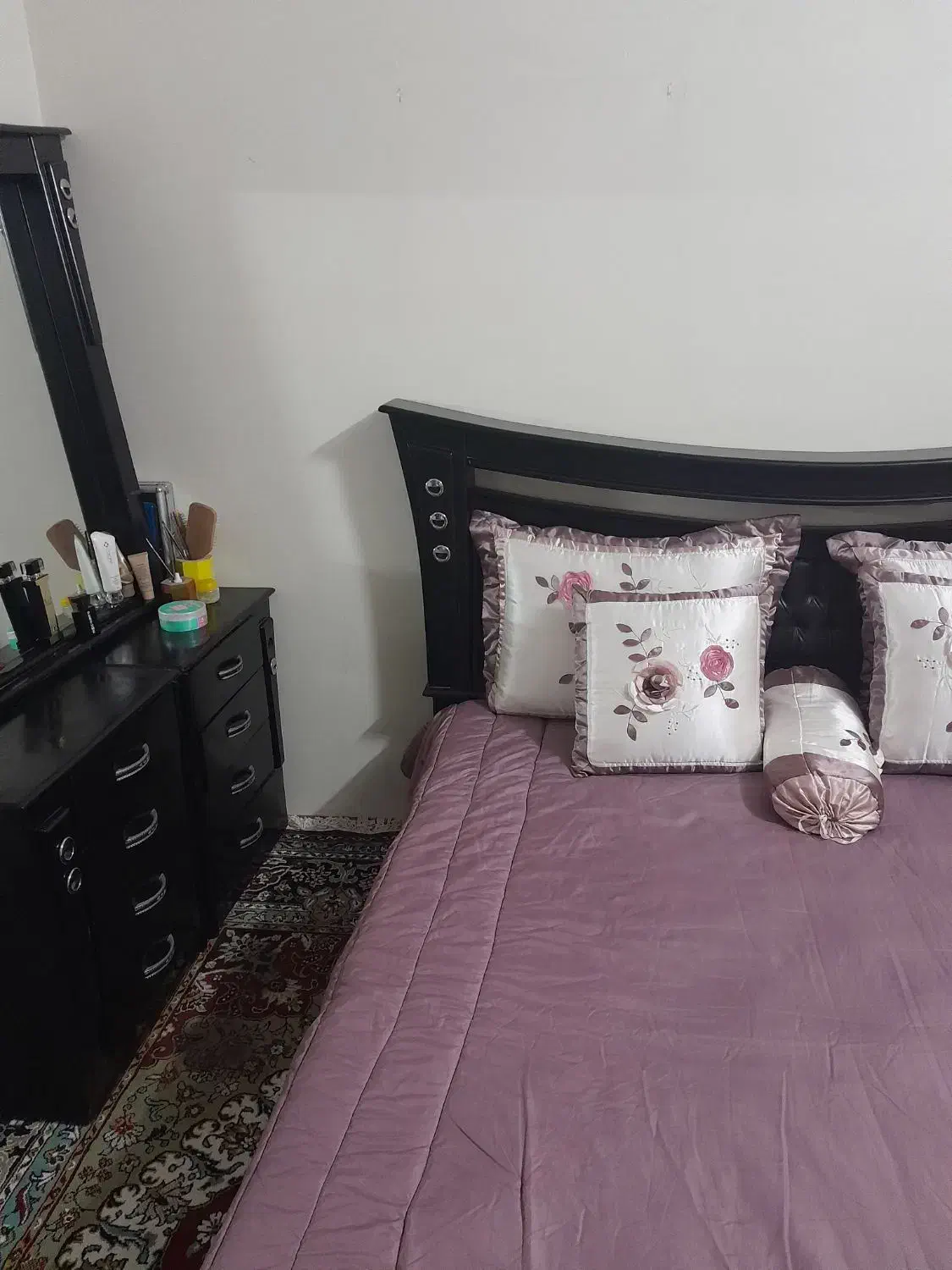 تخت خواب|تخت و سرویس خواب|گلبهار, شهر جدید گلبهار|دیوار