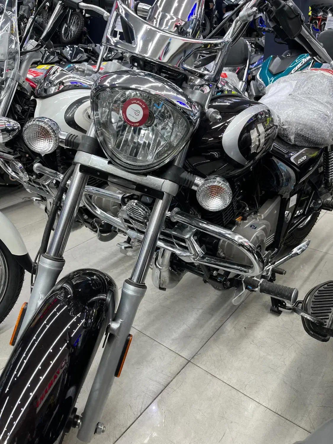 اونجر ۲۲۰باجاج هندی اصلی زیر قیمت بازار|موتورسیکلت|تهران, امجدیه (خاقانی)|دیوار