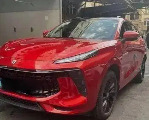 لاماری۱۴۰۲بدون رنگ بسیار سالم رنگ قرمز|خودرو سواری و وانت|تهران, فاطمی|دیوار