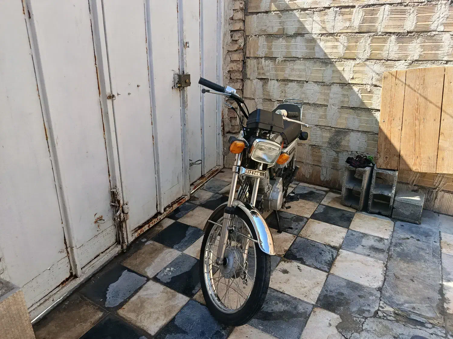 موتور سیکلت تیزتک مدل ۸۲|موتورسیکلت|شیراز, حجت آباد|دیوار