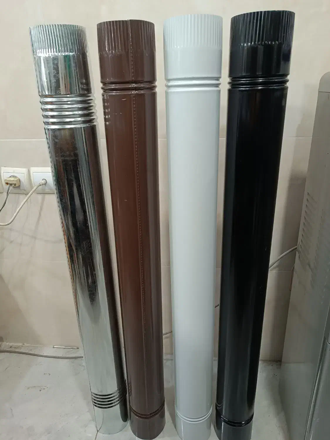 فروش انواع لوله های بخاری رنگی و آبگرمکن|عمدهفروشی|بندر انزلی, آذربایجان|دیوار