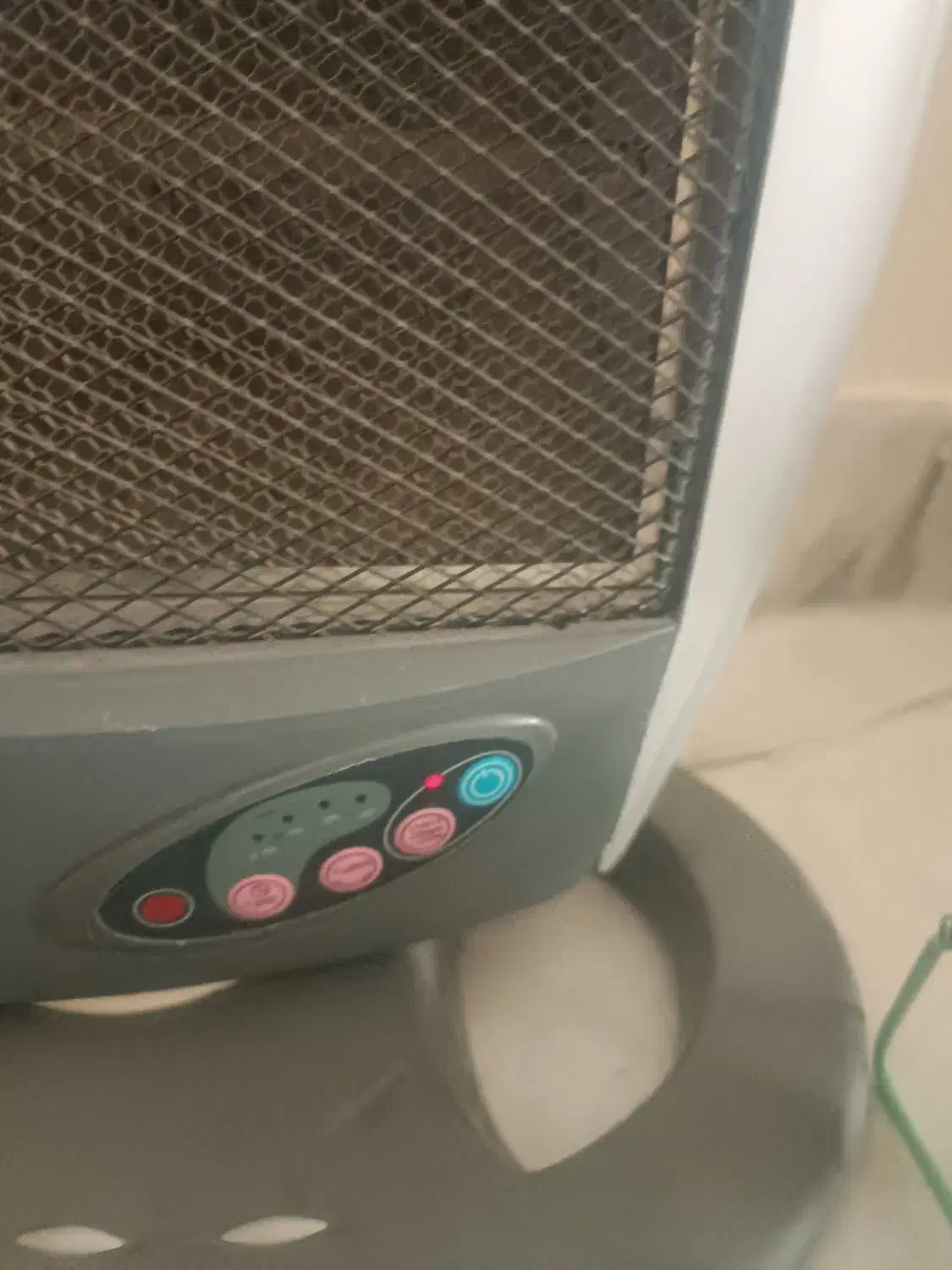 بخار برقی دوتا 2 میلیون|بخاری، هیتر، شومینه|شاهین‌شهر, شهرک گلدیس|دیوار