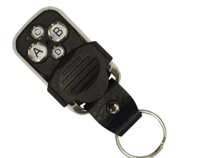 6عدد ریموت|سایر لوازم برقی|بروجرد, |دیوار