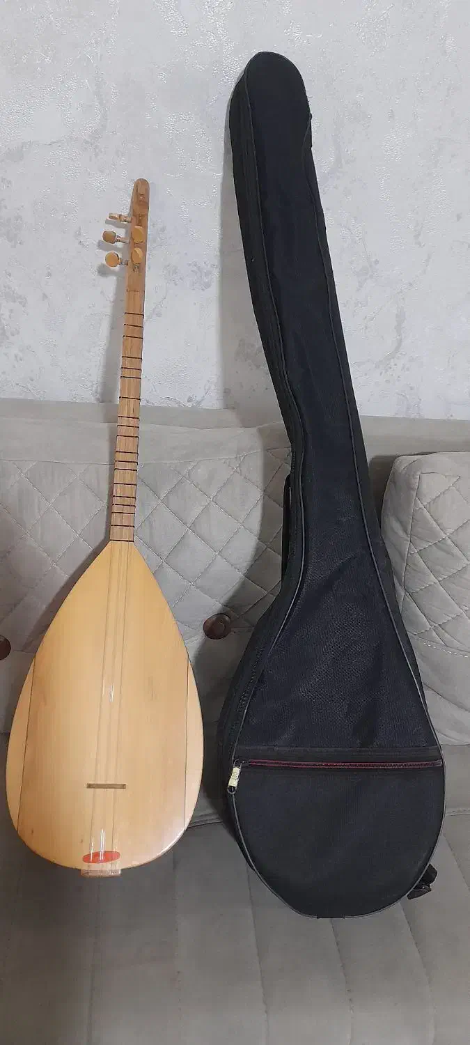 ساز باغلاما|سازهای بادی|ارومیه, |دیوار