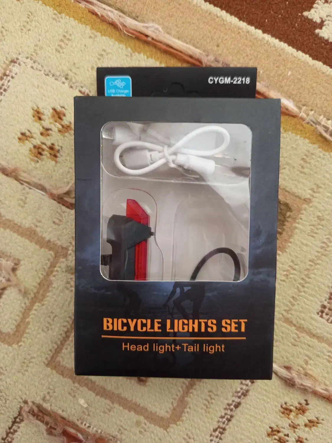 چراغ عقب چرخ شارژی به همراه شارژ|دوچرخه، اسکیت، اسکوتر|یزد, |دیوار