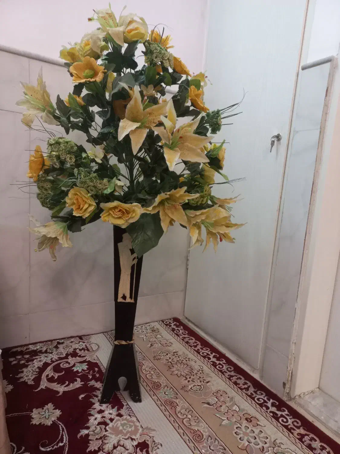 گل مصنوعی|گل مصنوعی|قم, نیروگاه|دیوار