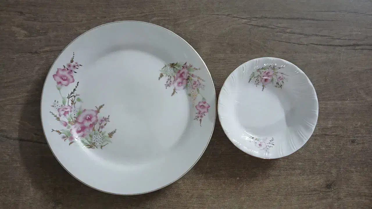 سرویس چینی سی نفره|ظروف سرو و پذیرایی|تهران, والفجر (افسریه)|دیوار