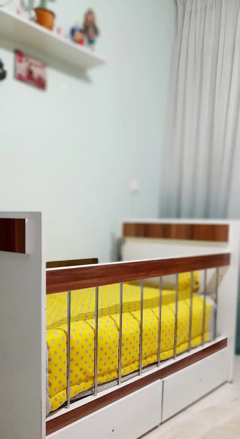 تخت کودک|اسباب و اثاث بچه|خمینیشهر, |دیوار